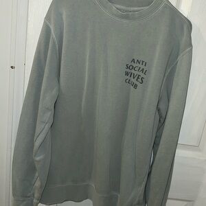 Hubs & Hers Small Oversized Sweatshirt. Anti Social Wives Club